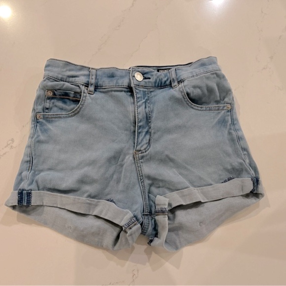 Garage Retro high rise shorts size 1 junior denim jean light wash cuff style